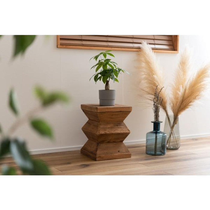 スツール ブラウン W31×D31×H42 スツール 花台 玄関スツール 小物置き 面取り加工 ベッドサイド ソファサイド 椅子 コンパクト シンプル ナチュラル 古材 パイン材 天然木 ファブリック azu-hit-101の画像