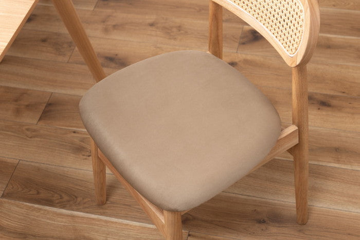 ダイニング チェア ベージュ W45×D47×H80×SH46 チェア ダイニングチェア 木製 天然木 人口ラタン スエード調 ブラック チャコール ベージュ ナチュラル 北欧 おしゃれ 椅子 いす イス azu-hoc-813の画像