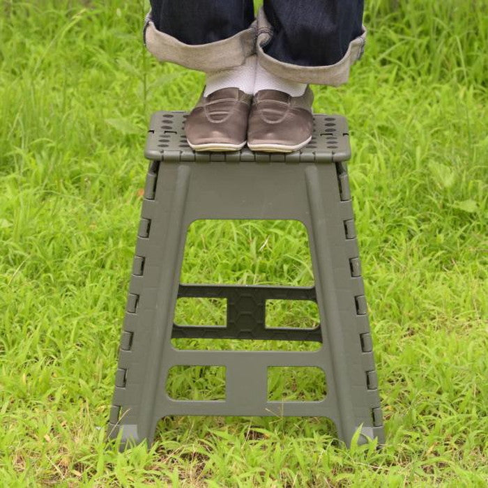クラフタースツール LL ブラック グリーン グレー サンドベージュ W40.5×D34×H45 クラフタースツール LLサイズ 踏み台 脚立 クラフタースツール折りたたみ 折り畳み ステップ ステップ台 折り畳み踏み台 子供 キャンプ アウトドア 掃除 軽い 持ち運び 便利 スリム 収納 ミリタリー azu-lfs-413の画像