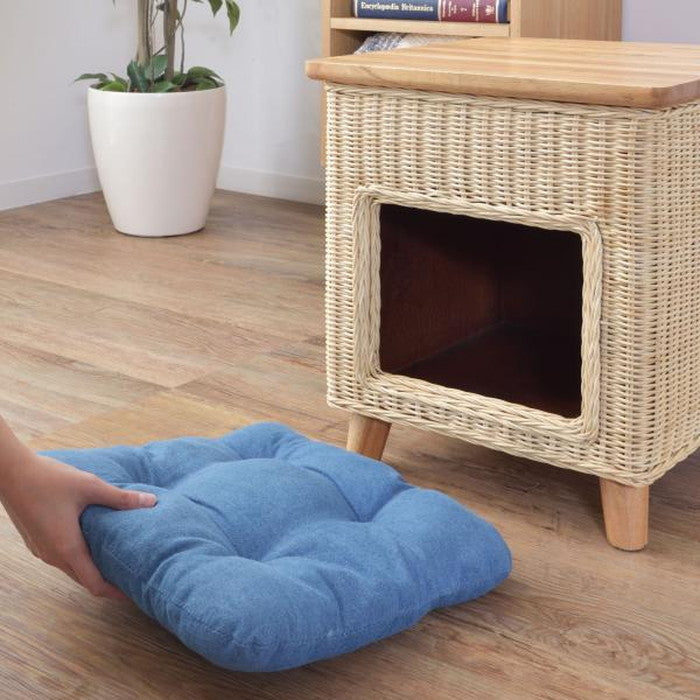 ペットハウススツール ナチュラル W40×D40×H45 ペットハウススツール スツール テーブル ペットハウス ペットベット 犬 猫 ペット クッション付き 脚付き 天板付き 天然木 木製 ラタン 籐 かわいい 収納 スクエア azu-pet-63の画像