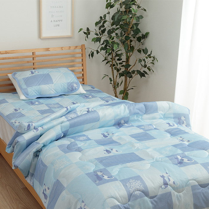 冷感 可愛い 猫柄 おすすめ ひんやり 肌触り 節電 冷感寝具 夏用 涼しい 冷感ケット 約135×185cm ブルー ihk-1195100370108の画像