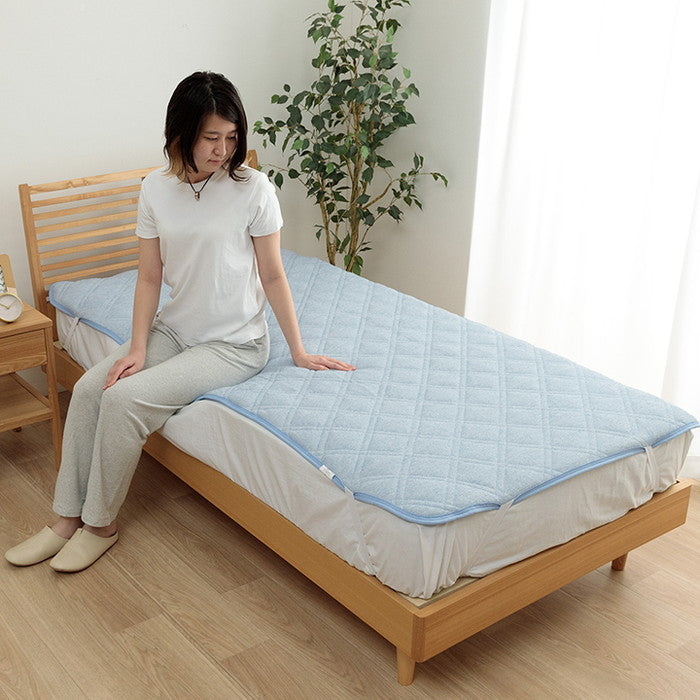 冷感 可愛い 猫柄 おすすめ ひんやり 肌触り 節電 冷感寝具 夏用 涼しい ダブル 約140×200cm ブルー ihk-1195100370301の画像