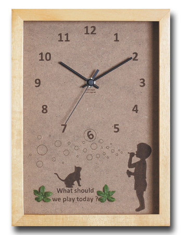 こどもたち ネコ 北欧テイスト インテリアクロック 時計 Bubble Boy NA ナチュラル DC-3101 保証付 店舗 カフェ ラウンジ ロビー ホテル 法人 kar-4020173s1の画像