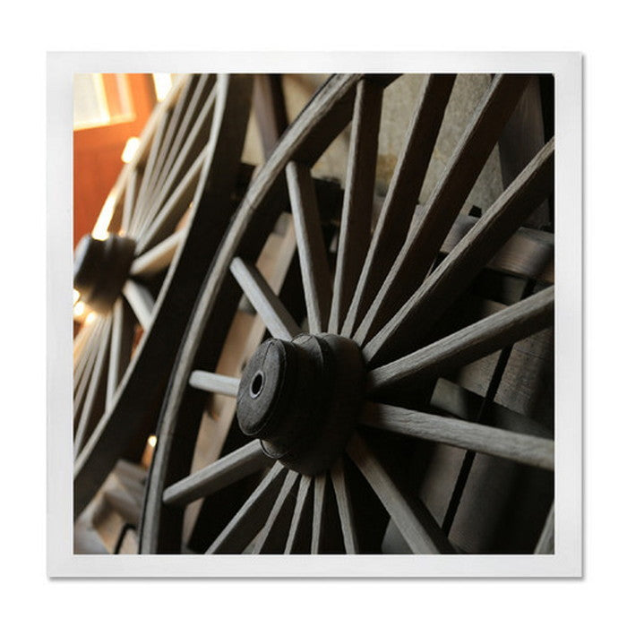 インテリアアート RAKUDECO ラクデコシリーズ 古車輪 ホワイト RD-1008 店舗 カフェ ラウンジ ロビー ホテル 法人 kar-5620956s1の画像