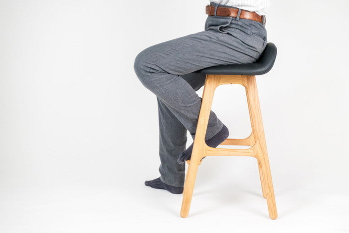 【即納】7279 カウンタースツール 本革 レザー レッドオーク ブラック W40xD46xH74 sh65 e-comfort デザイナーズ ジェネリック家具 リプロダクト kwg-bs7279a6t0aの画像