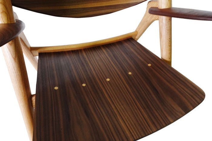 2208T ラウンジチェア レッドオーク ウォールナット W73xD66xH72 sh37 AH60 e-comfort デザイナーズ ジェネリック家具 リプロダクト kwg-ch2208tの画像