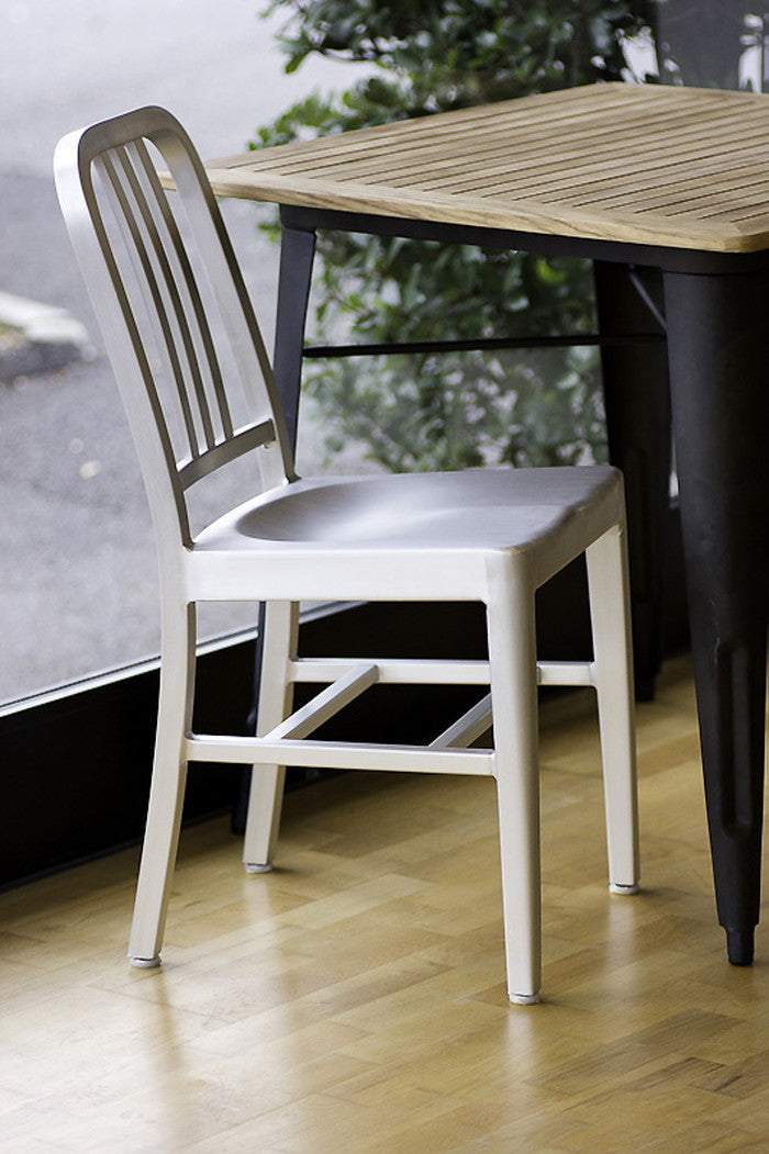 【即納】ネイビーチェア アルミニウム シルバー 保証付 e-comfort デザイナーズ ジェネリック家具 リプロダクト kwg-chm901aの画像