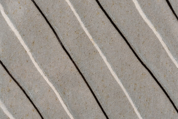 フラワーベース ベージュ グレー W17×D7.5×H21  azu-cly-70の画像