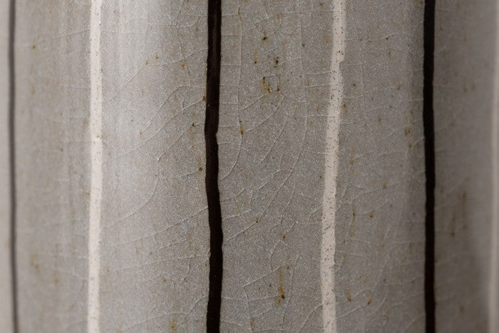 フラワーベース ベージュ グレー W10.5×D10.5×H22  azu-cly-71の画像