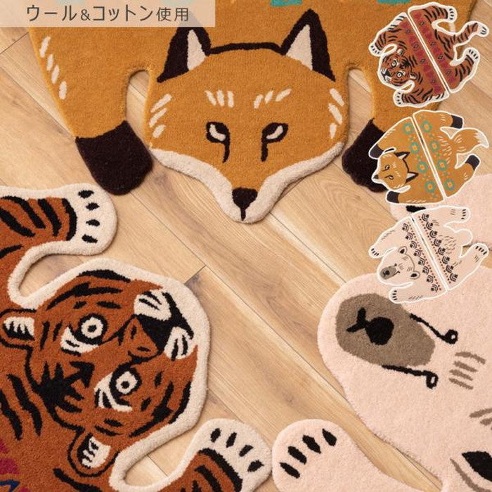 アニマルアクセントラグ 約W60×D90×H1.8 タイガー フォックス ポーラ トラ 虎 キツネ 狐 クマ 熊 かわいい おしゃれ アニマル 動物 ラグ アニマル柄 もこもこ 個性的 癒し セパレート ひょっこり azu-fab-011の画像