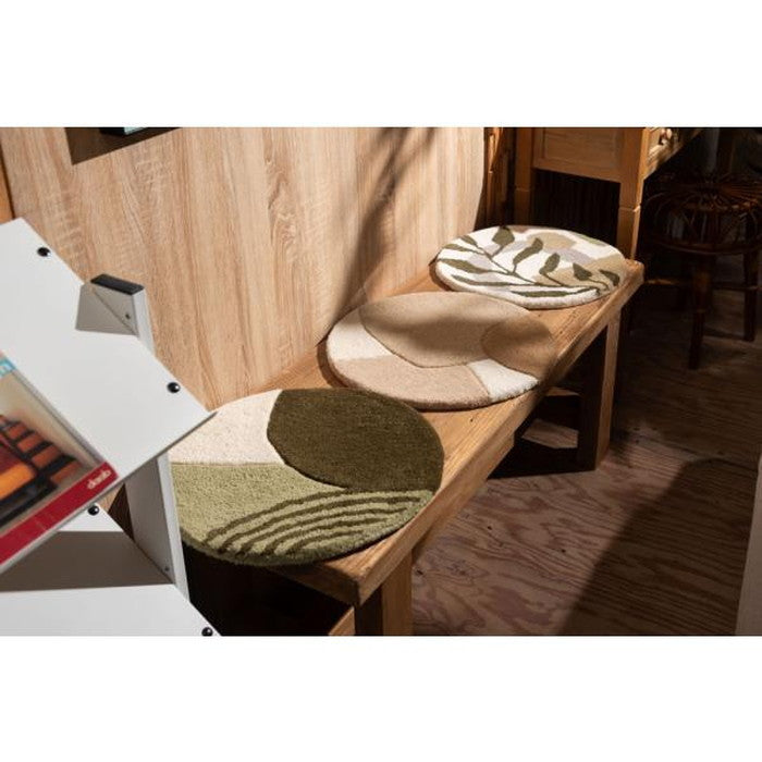 シートクッション ベージュ 約W40×H40 シートクッション クッション タフティング 立体感 チェア ベンチ 幅40cm 奥行40cm 40×40 イス用クッション 40×40cm 円形 円 直径40cm 1人掛け用 北欧 ナチュラル 韓国インテリア 椅子用クッション 座面クッション グリーン 緑 深緑 ベージュ azu-fab-013の画像