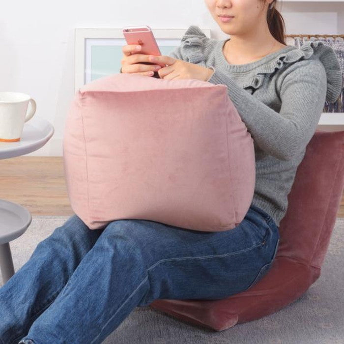 ミニビーズクッション シャンパンピンク W30×D30×H30 ビーズクッション ミニ クッション 座椅子 自立型 ミニテーブル サイドテーブル マイクロビーズ ベロア かわいい ピンク ライトグレー 北欧 シンプル キューブ型 四角 azu-lss-803の画像