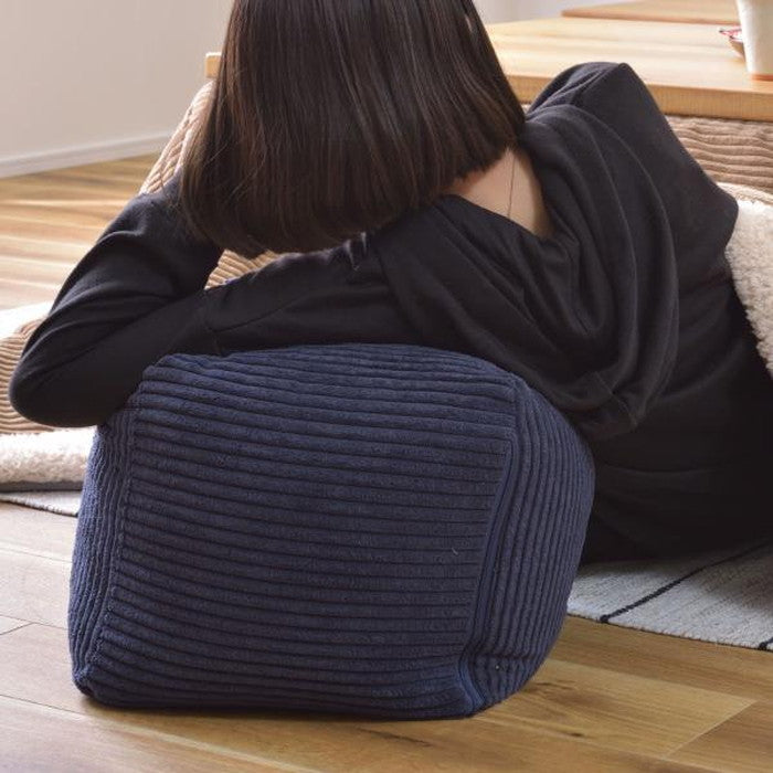 ミニビーズクッション ベージュ グレー ネイビー ホワイト W30×D30×H30 クッション ビーズクッション ミニビーズクッション コーデュロイ キューブ型 四角 カバーロング ダブルファスナー マイクロビーズ 持ち運び 軽い コンパクト シンプル ナチュラル ベージュ グレー ネイビー azu-lss-804の画像