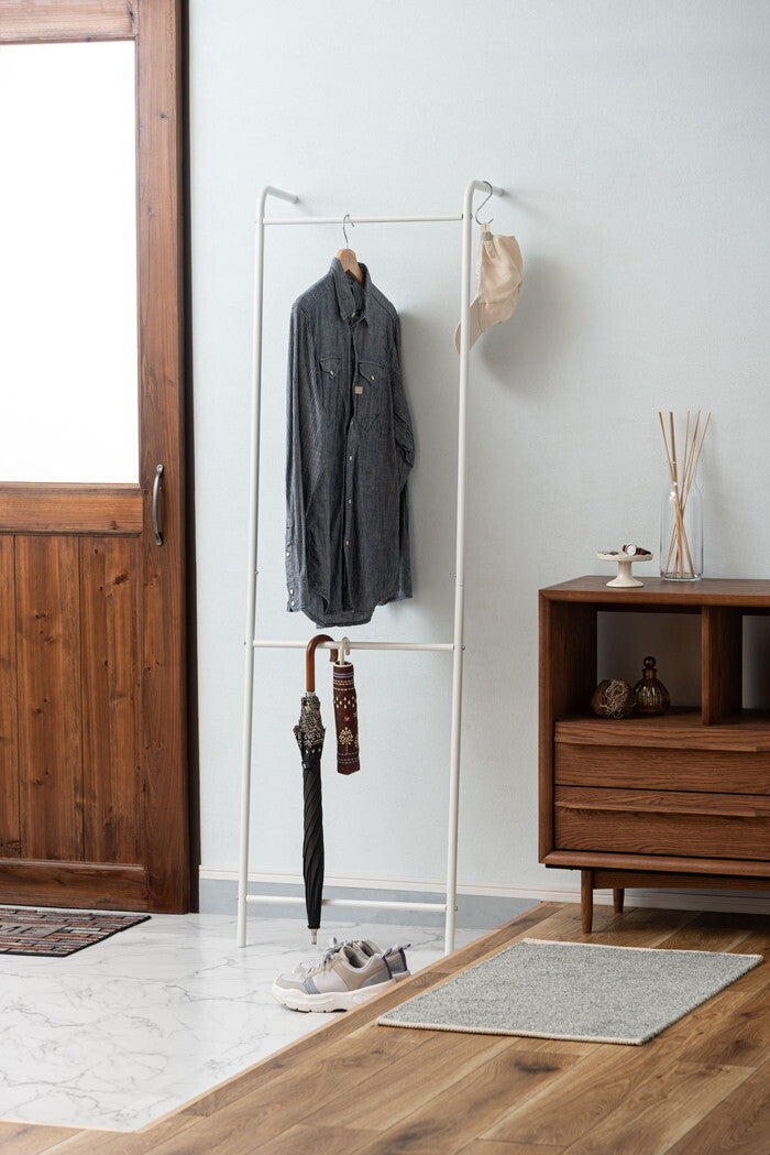  ハンガー ダークグレー グレー ホワイト W49.5×D21×H163 ハンガー 高さ163cm 壁掛け 洋服掛け 部屋干し ディスプレイ 玄関 スチール 見せる収納 スリム シンプル 軽量 ダークグレー azu-mip-24の画像