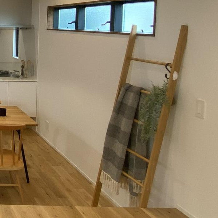 ラダーハンガー ナチュラル W60×D38×H177  azu-mtk-529の画像