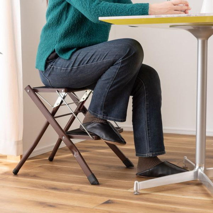 アシスタ 踏み台 ステップ台 ブラウン レッド ホワイト W42×D48×H43 折りたたみ時:W42×D5×H56  azu-PC-334の画像