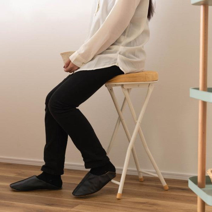 ロンダ ハイスツール ベージュ ダークグレー グリーン レッド スモークブラック イエロー W30×D31.5×H60 折りたたみ時:W30×D9×H80 スツール ハイスツール フォールディング 折りたたみ 椅子 いす イス チェア 腰掛け おしゃれ シンプル アームレス 肘なし 背もたれなし コンパクト 北欧 隙間収納 ロック付き azu-pc-34の画像