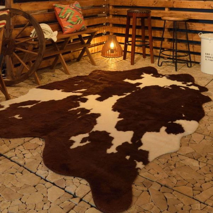 ラグ マット ブラック ブラウン 約W160×D220 マット ラグ ウシ ジャングル アニマル柄 牛柄 牛柄調 オシャレ ラグマット デザインラグ アフリカンパング フェイクカウハイド調 ブラック 牛柄ラグ アニマルラグ azu-rg-15の画像