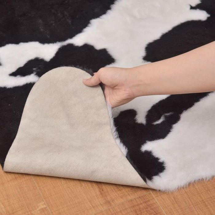 ラグ マット ブラック ブラウン 約W160×D220 マット ラグ ウシ ジャングル アニマル柄 牛柄 牛柄調 オシャレ ラグマット デザインラグ アフリカンパング フェイクカウハイド調 ブラック 牛柄ラグ アニマルラグ azu-rg-15の画像