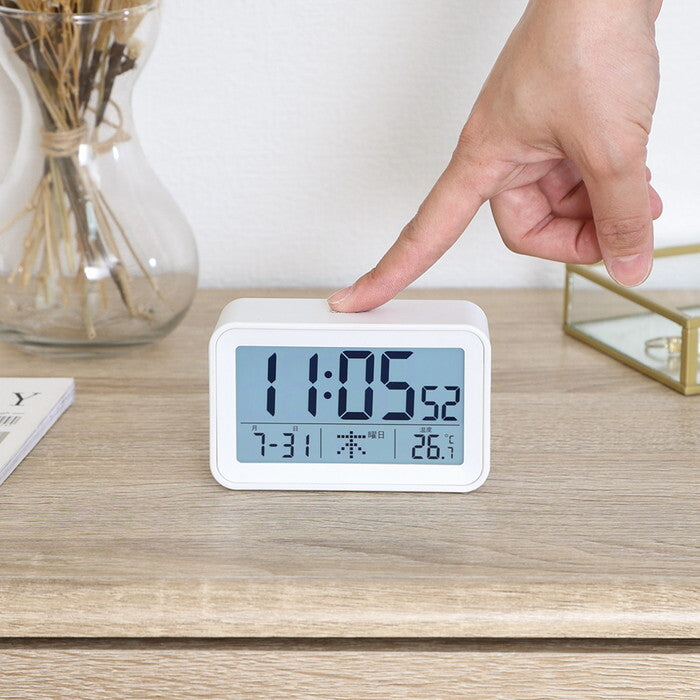 置時計 電波デジタル WH ホワイト 完成品 W101×D42×H63mm 0.117kg fj-60696の画像