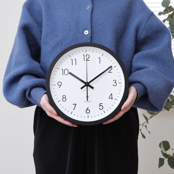 電波掛時計 掛け時計 シンプル 25cm BK ブラック 幅250×奥行250×高さ40 fj-70475の画像