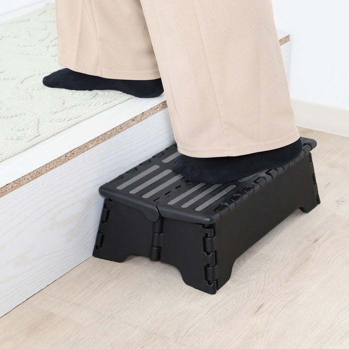 フォールディングステップ ワイド 折りたたみ 踏み台 H13? BK ブラック 幅395×奥行240×高さ130 fj-86858の画像