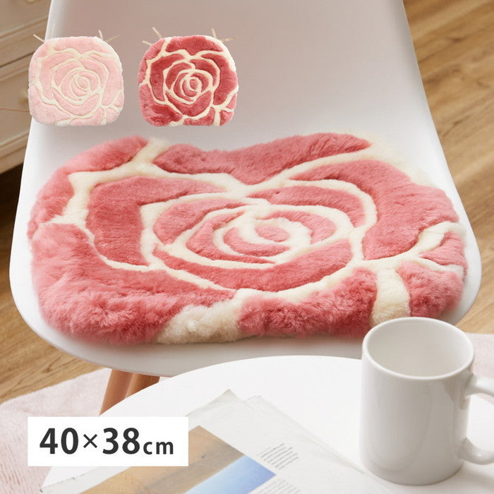 ムートンクッション M-2000 約40×38cm ローズクッション 薔薇 バラ 馬蹄クッション 紐付き 座布団 羊毛 hig-240637701xの画像