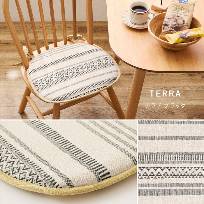 インド綿 馬蹄クッション テラ クラック アルト 約43×41cm 綿100％ バテイクッション シートクッション 座布団 ウレタン ふっくら hig-270100200xの画像