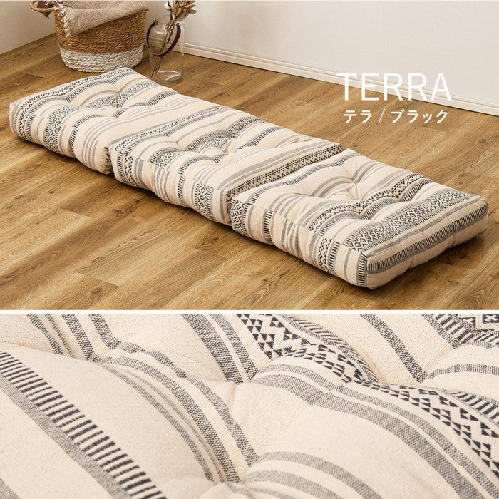 インド綿 3つ折り ごろ寝クッション テラ クラック 約50×150cm 綿100％ ごろ寝マット ロングクッション ふっくら hig-270100220xの画像
