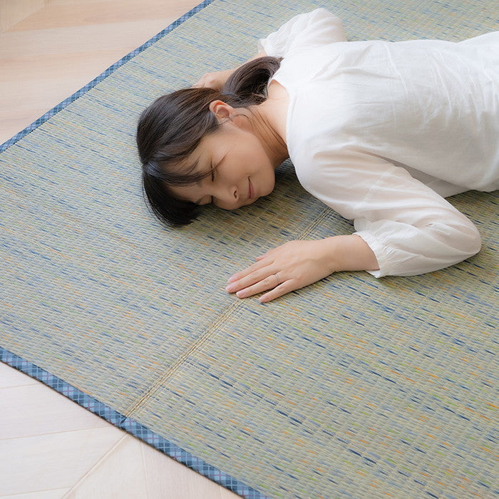 い草 畳 自然素材 カーペット ラグ インテリア 夏用 節電 無地 涼しい チェック柄 シンプル おしゃれ 滑り止め クッション性 約120×180cm ベージュ ブルー ihk-1071800021910