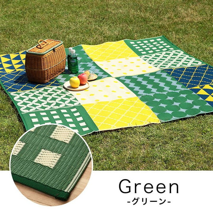 パッチワーク調 洗える ラグ アウトドア 収納袋付き 国産 日本製 丈夫 約174×174cm 江戸間2畳 グリーン レッド ihk-1090260123604の画像