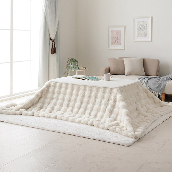 こたつ布団 正方形 こたつ掛布団 こたつ掛け毛布 洗える おしゃれ かわいい コタツ布団 白 フェイクファー フランネル 省エネ 韓国インテリア 海外風 新生活 北欧 姫系 ふわふわ アイボリー 約180×180cm アイボリー ihk-1182280141511の画像
