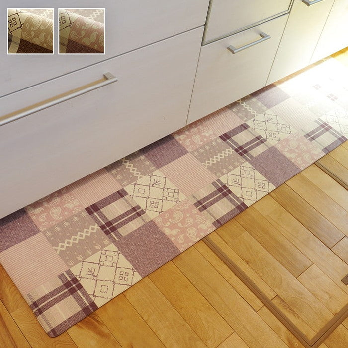 キッチンマット PVC使用 お手入れ簡単 拭ける お掃除ロボ対応 すべりにくい 薄手 耐圧分散 北欧風 カントリー調 約45×240cm ベージュ ピンク ihk-1301310020801の画像