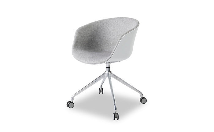 モーブ ダイニング チェア キャスターレッグ MAUVE Dining Chair CasterLeg シェル 白のみ 内側 ファブリック 3年保証付 デザイナーズ ジェネリック家具 リプロダクト inv-665hの画像
