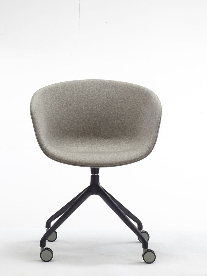 モーブ ダイニング チェア キャスターレッグ MAUVE Dining Chair CasterLeg シェル 白のみ 内側 ファブリック 3年保証付 デザイナーズ ジェネリック家具 リプロダクト inv-665hの画像