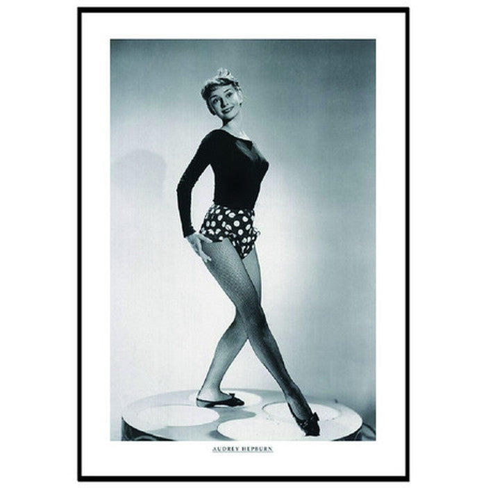 ヴィンテージシネマポスター フレーム付き オードリーヘップバーン3 PA-1007 フレーム付 店舗 カフェ ラウンジ ロビー ホテル 法人 kar-7401386S1の画像