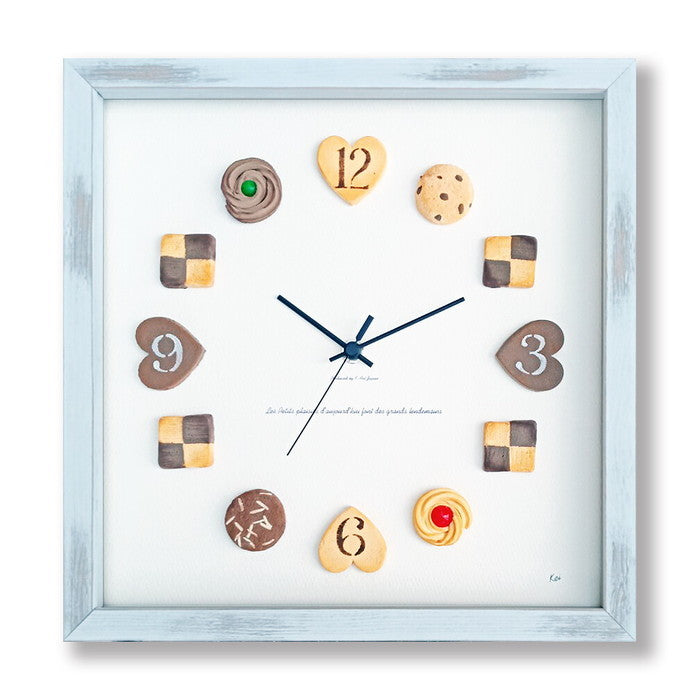 かわいいビスケットの掛時計 Horloge du biscuits KK-2001 フレームカラー：アンティークホワイト 保証付 kar-9201569s1