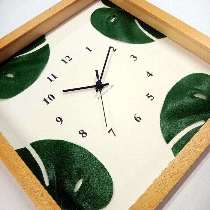 Monstera Clock モンステラクロック SV-3002 フレームカラー：ナチュラル 保証付 kar-9302219s2