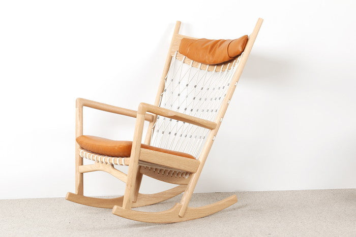 No.124 ロッキングチェア 本革 レザー レッドオーク ブラウン ブラック ブラック ホワイト ブラウン ダークブラウン クリームホワイト レッド W75xD92xH103 sh43 e-comfort デザイナーズ ジェネリック家具 リプロダクト  kwg-ch2124-leの画像