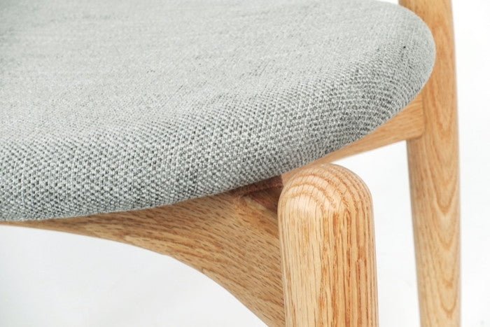 【即納】9109 チェア ファブリック レッドオーク ブラウン ブラック ライトグレー W54xD44xH73 sh45 e-comfort デザイナーズ ジェネリック家具 リプロダクト  kwg-ch91096t3a3cの画像