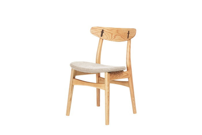 【即納】9517 チェア ファブリック レッドオーク ブラウン ブラック レイクブルー W50xD47xH75 sh45 e-comfort デザイナーズ ジェネリック家具 リプロダクト  kwg-ch95176t3e3jの画像