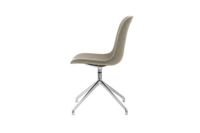 【即納】SO スウィベルチェア アルミナムダイキャスト ポリッシュ仕上げ ブラック 回転機能付き W48xD55xH83 sh44 e-comfort デザイナーズ ジェネリック家具 リプロダクト  kwg-chs0128rf67の画像