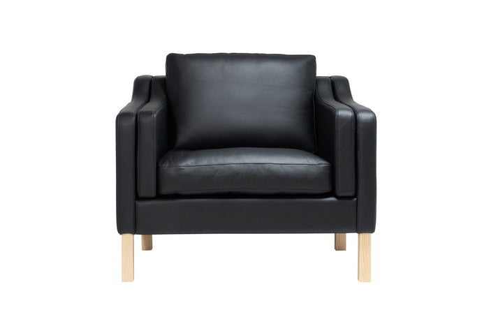 ダブルクッションソファ 1P ファブリック 脚部アッシュ ライトグレー ミディアムグレー ダークグレー ライトブルー レイクブルー レッド オレンジ ベージュ ダークブラウン ダークレッド ペールピンク イエロー ネイビー W95xD83xH85 sh46 AH65 e-comfort デザイナーズ ジェネリック家具 リプロダクト 店舗 カフェ ラウンジ ロビー ホテル 法人 kwg-sf7224a-ash-fabの画像