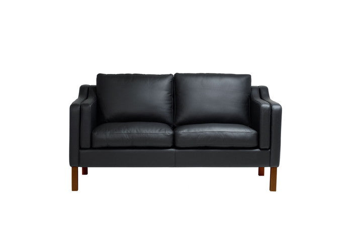 ダブルクッションソファ 2P ファブリック 脚部ウォールナット ライトグレー ミディアムグレー ダークグレー ライトブルー レイクブルー レッド オレンジ ベージュ ダークブラウン ダークレッド ペールピンク イエロー ネイビー W157xD83xH85 sh46 AH65 e-comfort デザイナーズ ジェネリック家具 リプロダクト 店舗 カフェ ラウンジ ロビー ホテル 法人 kwg-sf7224b-wal-fabの画像