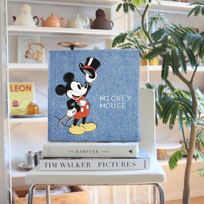 ミッキー ディズニー Mickey Mouse Mサイズ 30cm×30cm アートパネル ファブリックパネル アートボード 壁掛け 日本製 ラッピング付き 店舗 カフェ ラウンジ ロビー ホテル 法人  lib-dsny-2307-01の画像