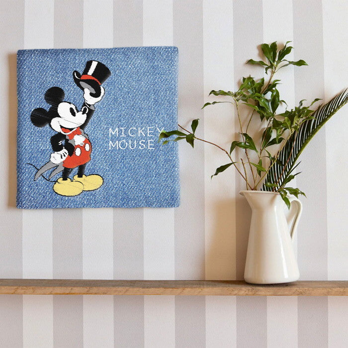 ミッキー ディズニー Mickey Mouse Mサイズ 30cm×30cm アートパネル ファブリックパネル アートボード 壁掛け 日本製 ラッピング付き 店舗 カフェ ラウンジ ロビー ホテル 法人  lib-dsny-2307-01の画像