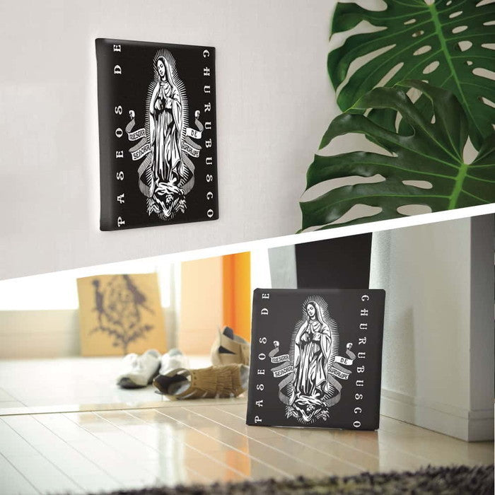 オイルショックデザインズ ol-8385-estatua-de-maria Lサイズ 57cm×57cm アートパネル ファブリックパネル アートボード 壁掛け 日本製 ラッピング付き 店舗 カフェ ラウンジ ロビー ホテル 法人 lib-ol-8385-estatua-de-maria-lの画像