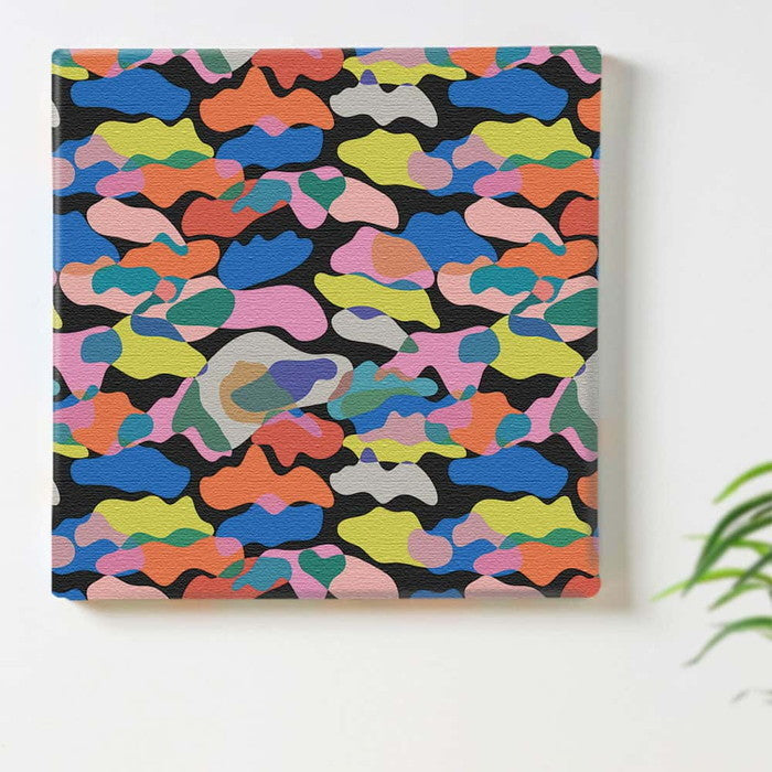 カモフラージュ柄 patt-1902-013 Mサイズ 30cm×30cm アートパネル ファブリックパネル アートボード 壁掛け 日本製 ラッピング付き 店舗 カフェ ラウンジ ロビー ホテル 法人 lib-patt-1902-013-mの画像