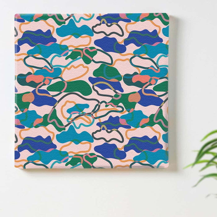 カモフラージュ柄 patt-1902-015 Lサイズ 57cm×57cm アートパネル ファブリックパネル アートボード 壁掛け 日本製 ラッピング付き 店舗 カフェ ラウンジ ロビー ホテル 法人 lib-patt-1902-015-lの画像